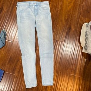 American Eagle high rise jegging, light wash